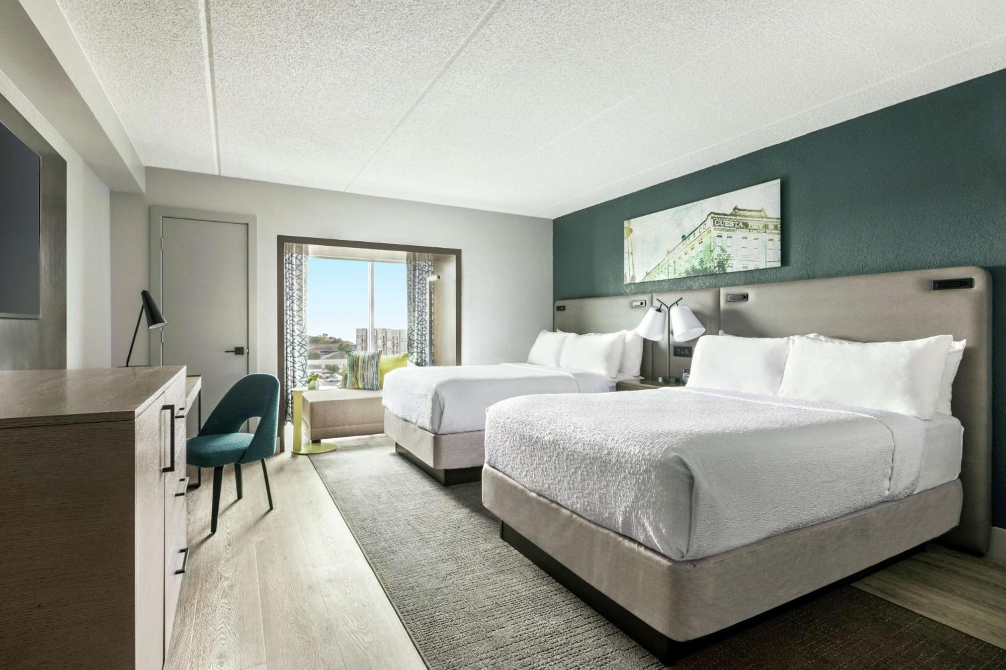 Hotel Alba Tampa, Tapestry Collection By Hilton Екстериор снимка
