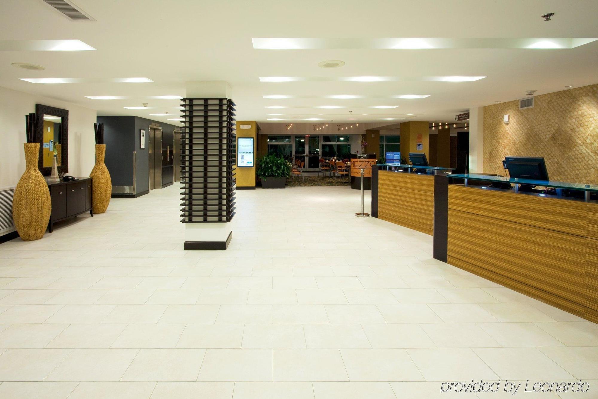 Hotel Alba Tampa, Tapestry Collection By Hilton Интериор снимка