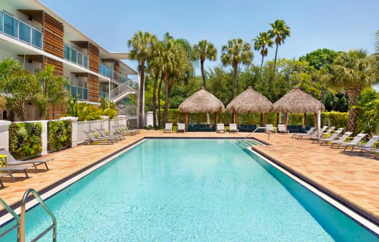 Hotel Alba Tampa, Tapestry Collection By Hilton Екстериор снимка